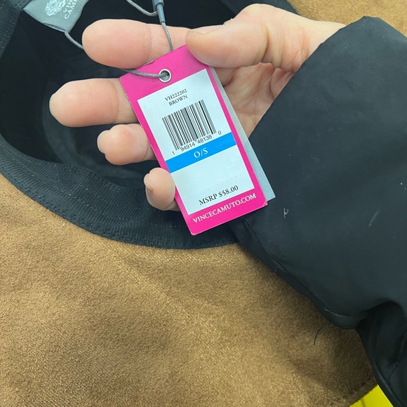 VINCE CAMUTO BUNDLE 2 - Picture 8 of 12